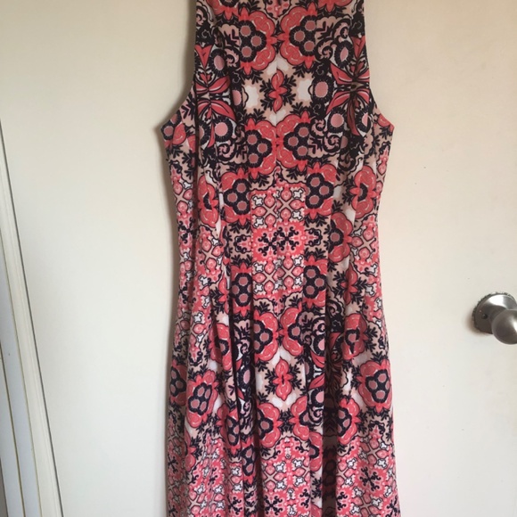 Vince Camuto fit and flare sleeveless dress, size 10, NWT - Picture 2 of 3